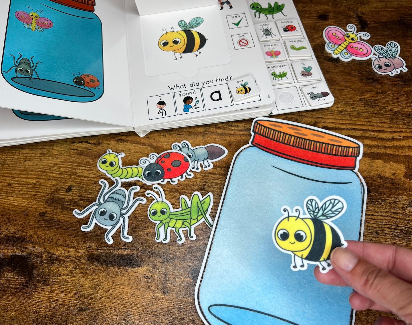 Felt Story Companion Set for Jacob's Bug Collection~ Felt bug jar and bugs (from book)