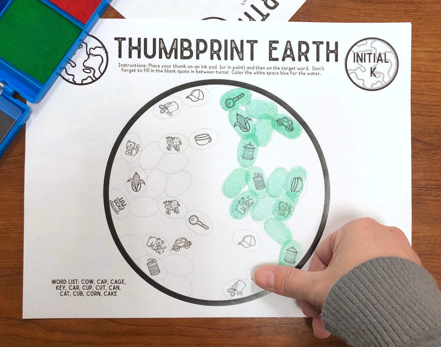 Articulation Thumbprint Earth: Speech Therapy Art Activity