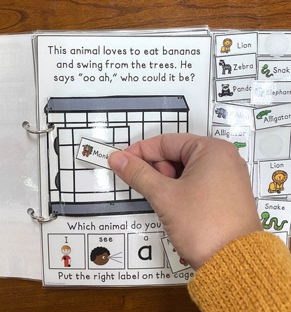 Who's in the Zoo Lift a Flap Book (Print & Make Book)
